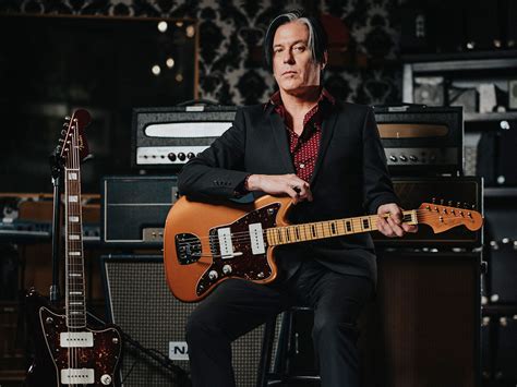 Troy Van Leeuwen .